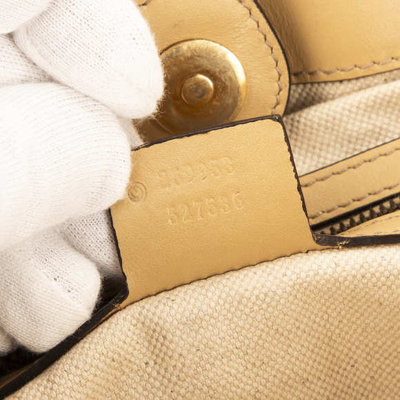 Gucci Guccissima Scarlett Stud - Picture 9 of 9